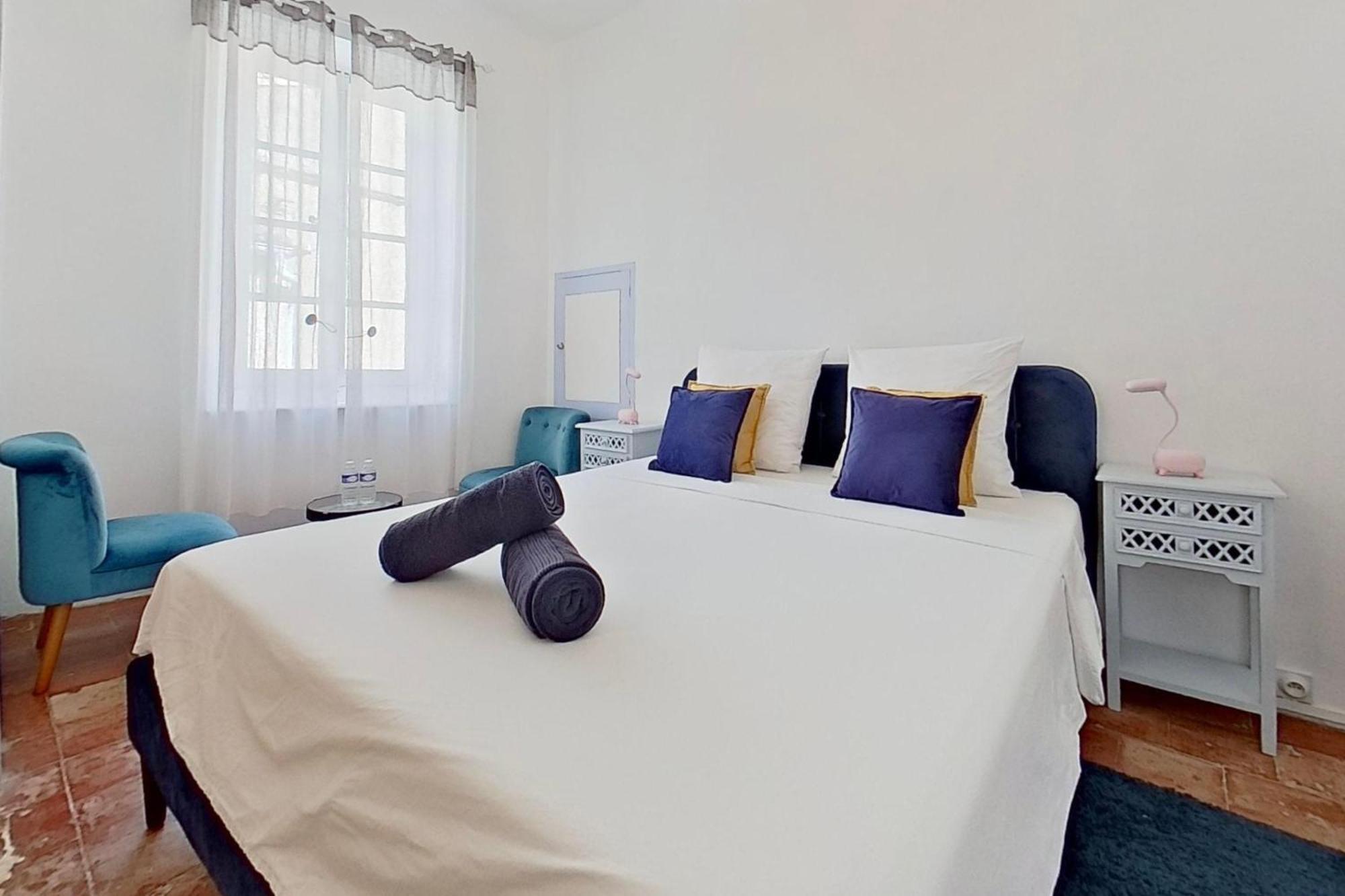 Les 2 Droles D'Oiseaux Bed & Breakfast Luc-sur-Orbieu Bagian luar foto