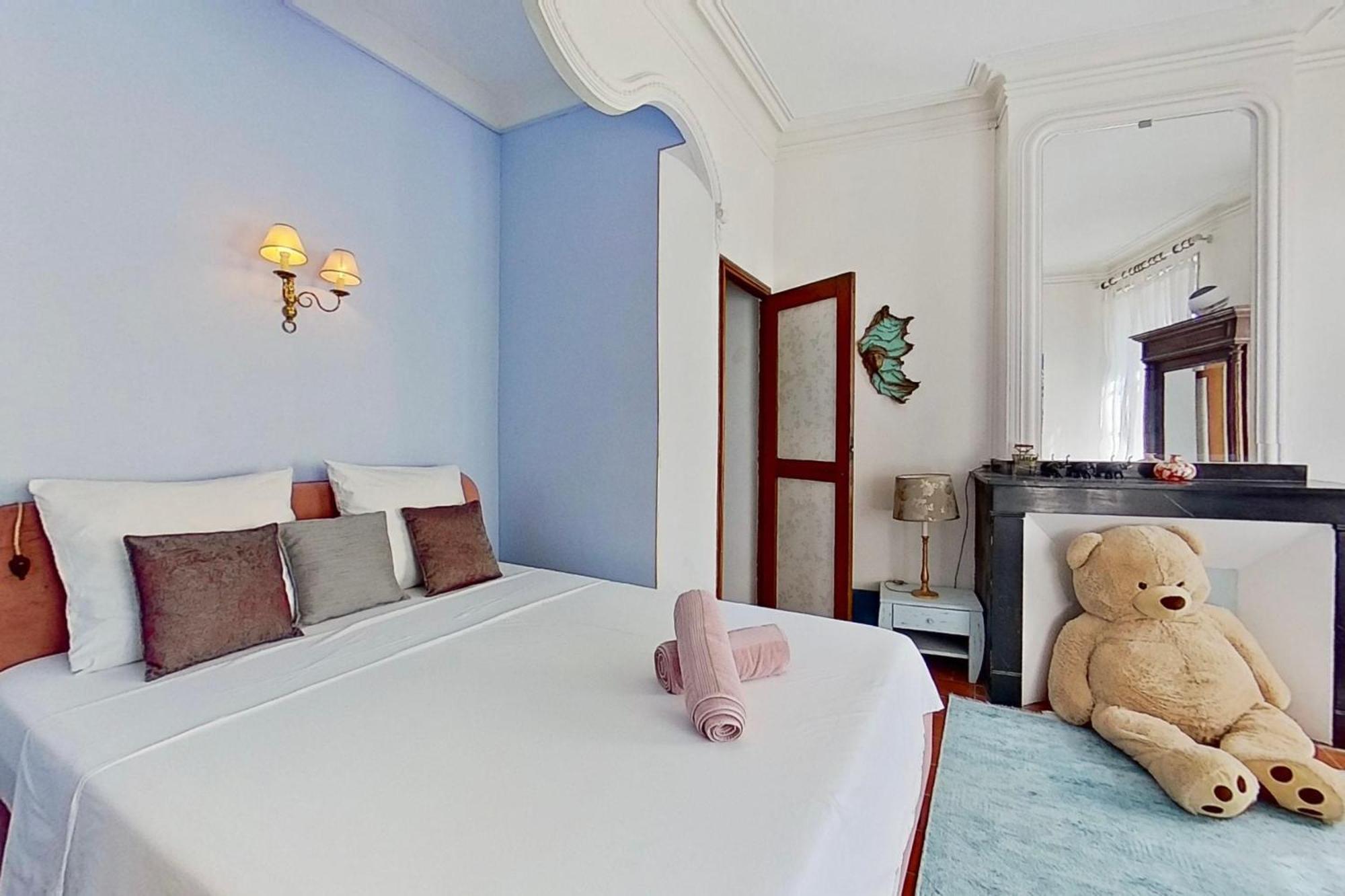 Les 2 Droles D'Oiseaux Bed & Breakfast Luc-sur-Orbieu Bagian luar foto