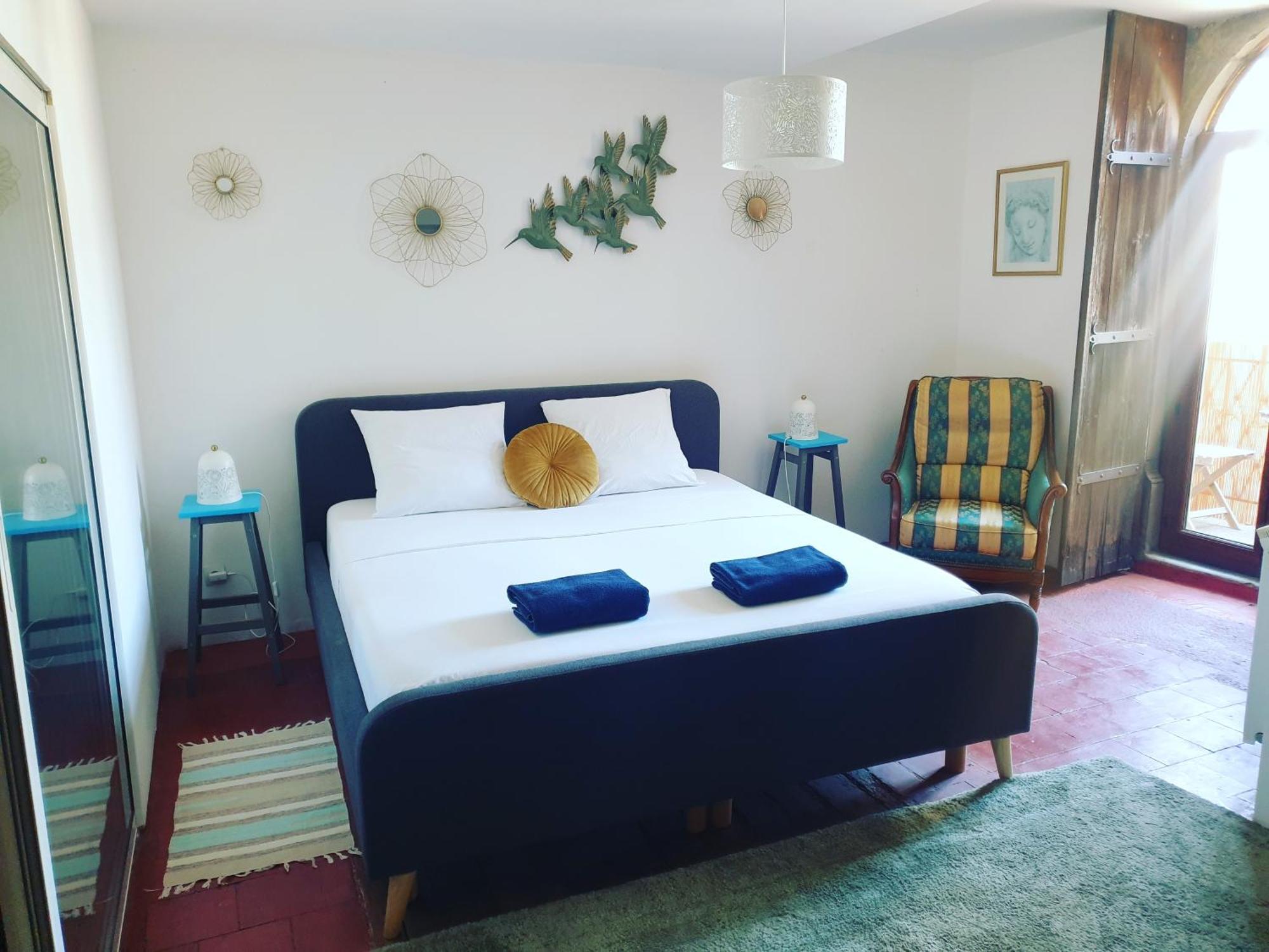 Les 2 Droles D'Oiseaux Bed & Breakfast Luc-sur-Orbieu Ruang foto